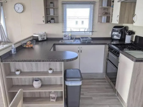Immaculate Sen Friendly 3-bed Caravan in Porthcawl