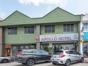 Apollo Hotel by OYO Rooms