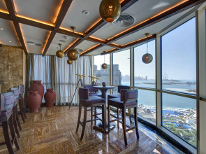 Отель Dukes The Palm Dubai