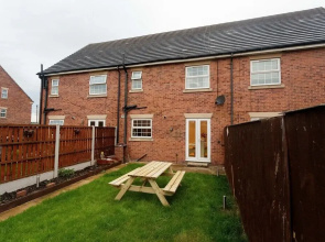 Leeds Townhouse Apartments 7 Beds in 4 Bedrooms