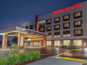 Hampton Inn & Suites by Hilton Santa Rosa Sonoma Wine Country