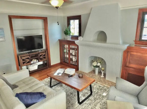 Belmont Boutique Dream Retreat for 2