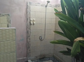 Kubu Sunset Guest House