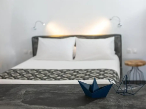 Luxury Santorini Villa Villa Elysian Dyo Private Hot Tub Air Conditioning 1 Bedroom Oia