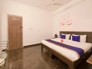 OYO 9936 Elite Inn