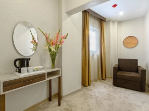 Almina Guest House