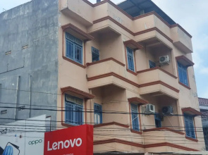 Kost Laguna by OYO Rooms