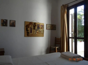Villa Kanetos