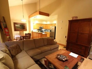 The Cabins 18 3 Bedrooms 2 Bathrooms Condo