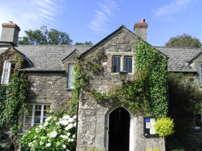 Collaven Manor Hotel