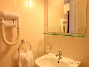 CiTYZen Hotel Loutraki
