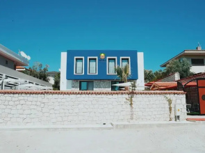 Skull Alacati Boutique Hotel