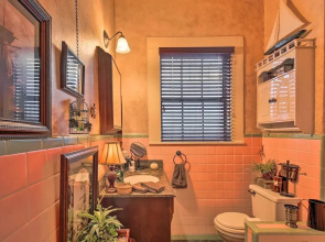 San Antonio Rental w/ Courtyard: Walk to Riverwalk