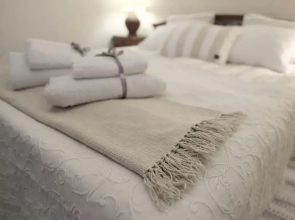 Cosy & Bright Home 4 min walk to Old Town