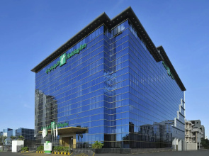 Holiday Inn Jeddah Corniche by IHG