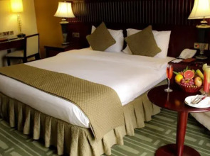 Golden Tulip Khatt Springs Resort & Spa