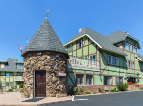 Svendsgaard's Danish Lodge Americas Best Value Inn