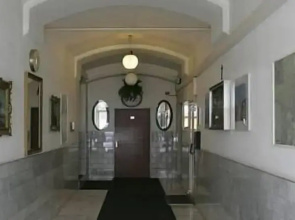 Hotel Cyrus