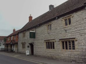 Mullions 51 B&B