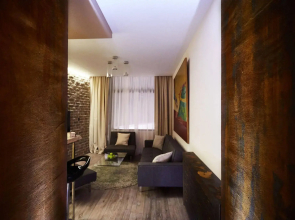 One Luxury Suites