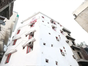 OYO 3625 Hotel Surya