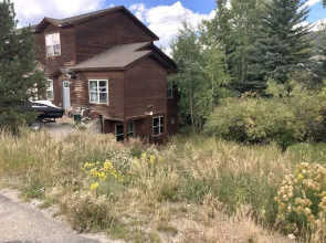 Honeysuckle House