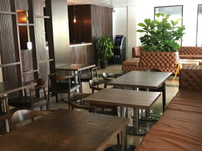 The Beach Plaza Hotel & South Beach Plaza Villas