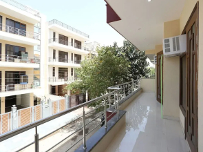OYO 13115 Star Guest House