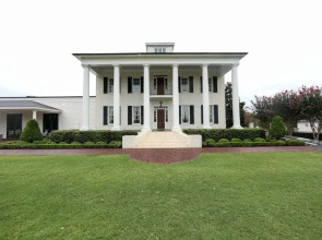 Castle Hill of Oxford