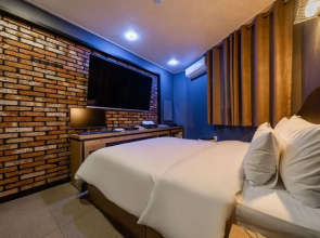 Anyang Pin