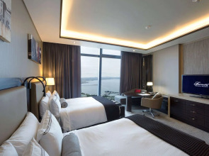 Отель Fairmont Baku at the Flame Towers