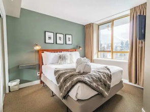 Spacious One Bedroom Suite 406
