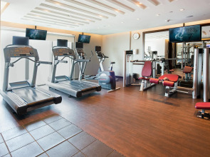 Centro Al Manhal by Rotana