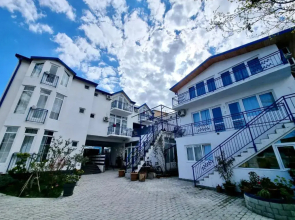Laguna Beach Club Hotel