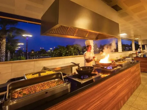 Eftalia Marin Resort Hotel