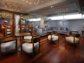 Aparthotel Hispanos 7 Suiza