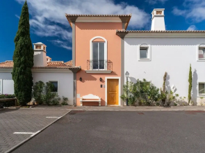 Scenic Apartment - Palheiro Village