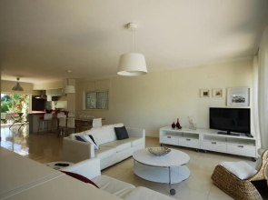Altura Villa
