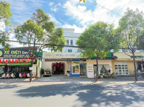 Doi Ngoai Bien Phong SPA Hotel