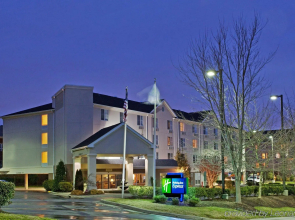 Holiday Inn Express Chapel Hill by IHG