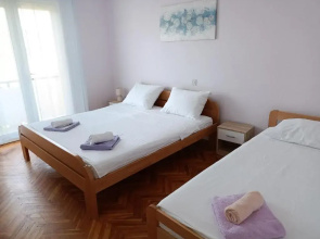 Apartmani Mira
