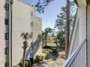 3B Beachwood Forest Beach 2 BR Oceanview