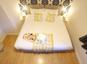 O2 Mailbox Central Premier Apartment