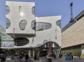 Cove - Centrum, Passage