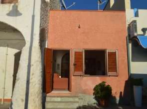 Apartment sea front at 20 meters from the river of the sea-Casa S'archittu