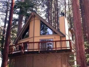 RedAwning June Way Holiday home 2