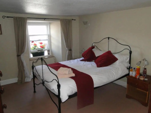The Red Lion Hotel