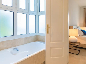 OleHolidays Apart Los Monteros-Palm Beach 6A0 a 50m playa