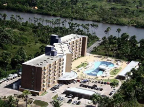 Apartamento em Resort