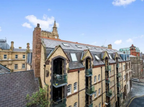Host Apartments Preston s Rooftop Apt